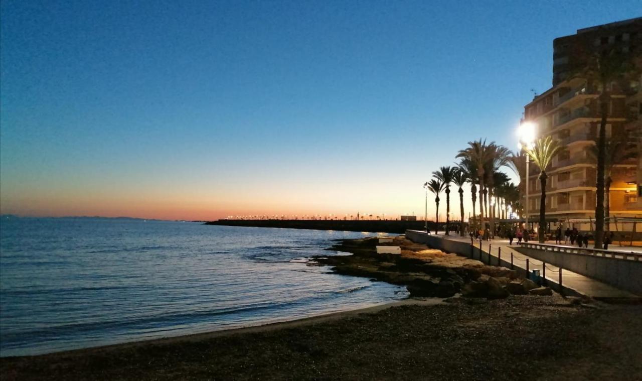 Sunny Appartment With Pool Torrevieja Center Εξωτερικό φωτογραφία